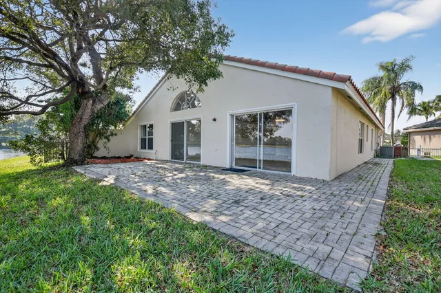 $718,500 | 10789 Barque Court, Boca Raton, FL 33498
