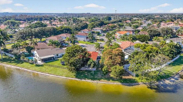 $718,500 | 10789 Barque Court, Boca Raton, FL 33498