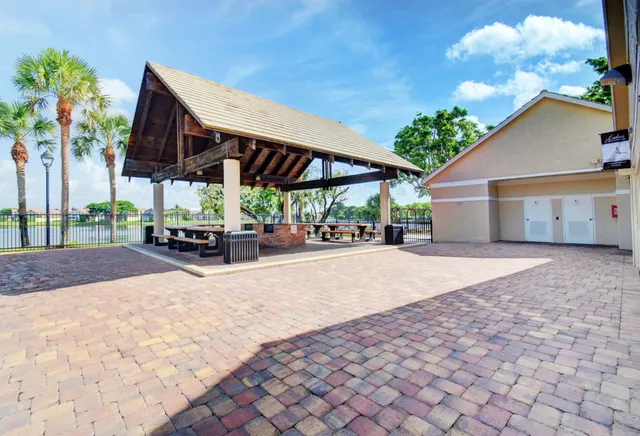 $718,500 | 10789 Barque Court, Boca Raton, FL 33498