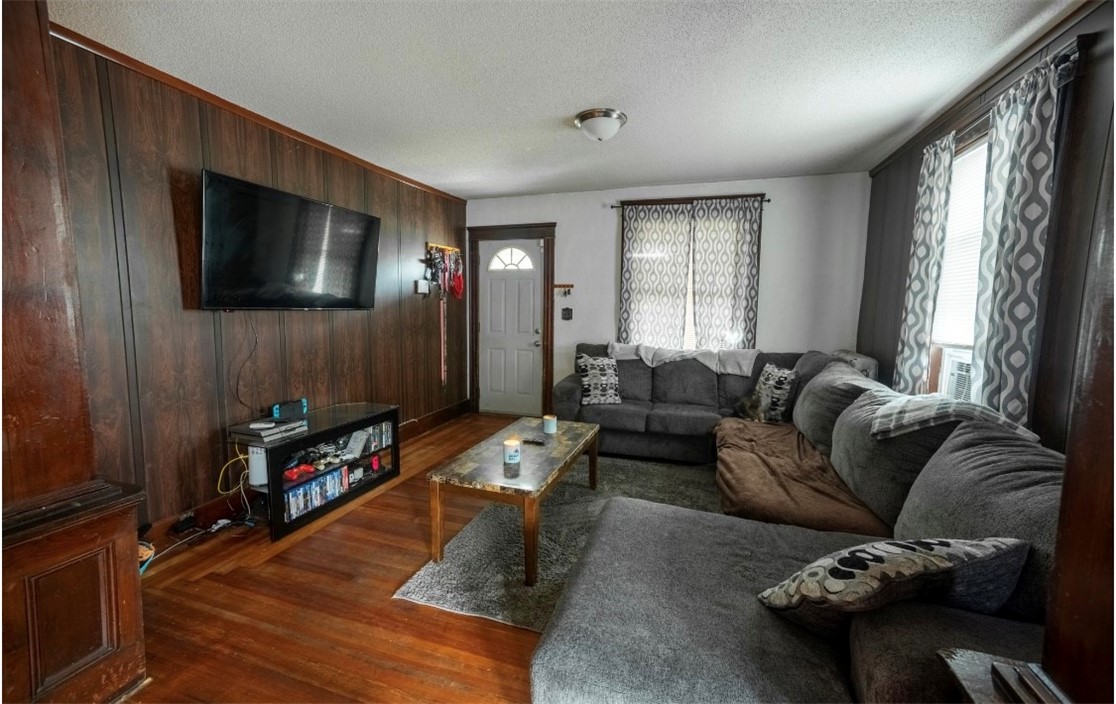 720 Providence Street Woonsocket, RI 02895 - Photo 5 of 22 Gallery Image 5