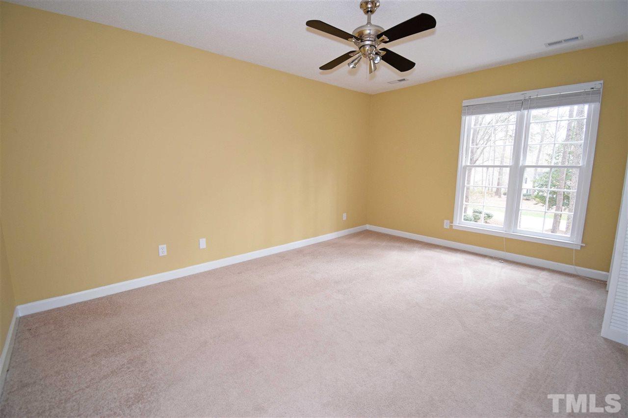 11809 Coachmans Way Raleigh, NC 27614 - Photo 10 of 24