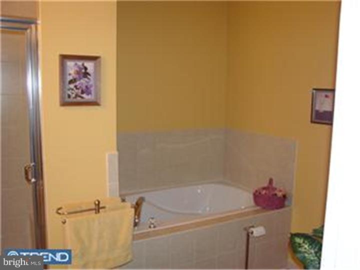6 Heals Farm Road Burlington, NJ 08016 - Photo 8 of 12 Master Bathroom