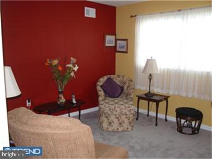 6 Heals Farm Road Burlington, NJ 08016 - Photo 9 of 12 Loft