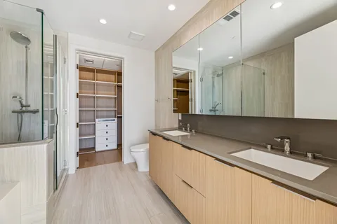 $865,000 | 44 East Avenue, Unit 1510, Austin, TX 78701