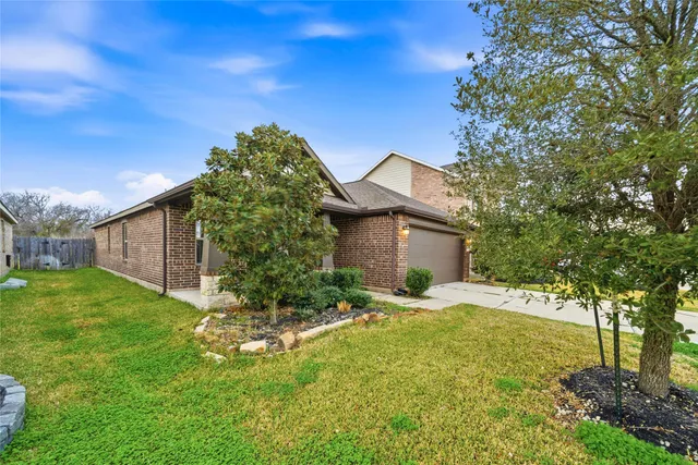 $2,000 | 3715 Singing Flower Lane, Richmond, TX 77406