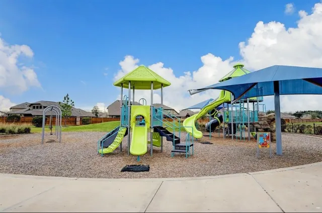 $2,000 | 3715 Singing Flower Lane, Richmond, TX 77406