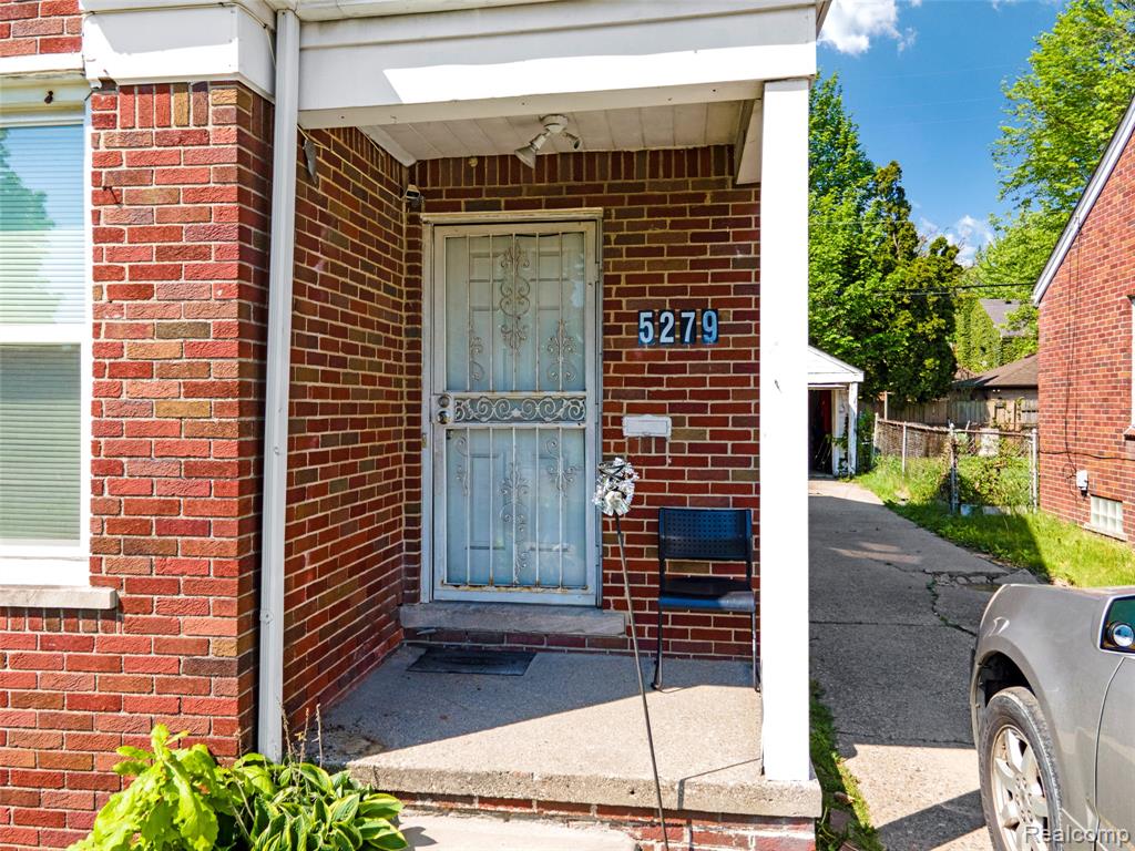 5279 Cadieux Road Detroit, MI 48224 - Photo 2 of 34 Gallery Image 2
