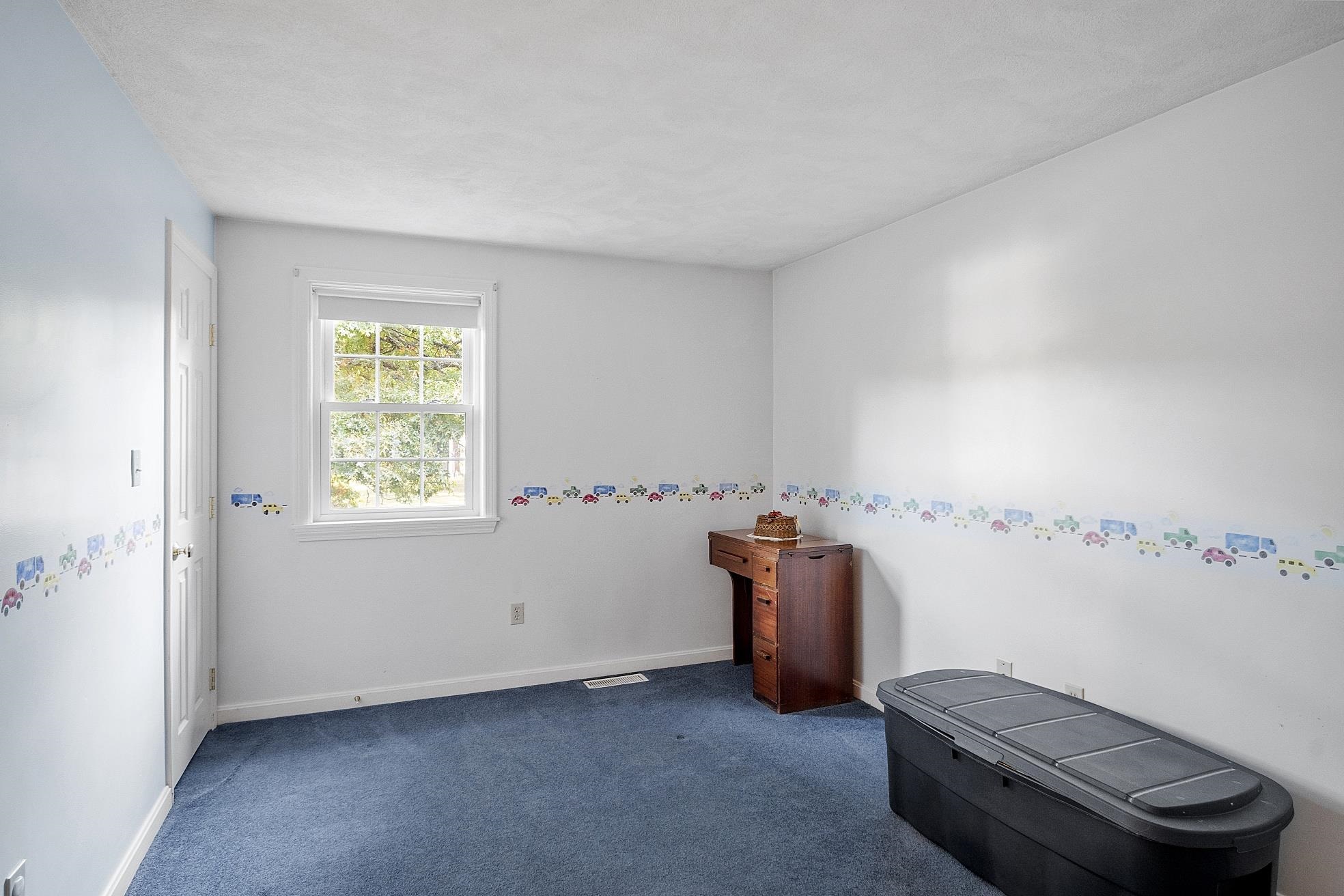 16 Shephard Road Pelham, NH 03076 - Photo 14 of 48 Gallery Image 14