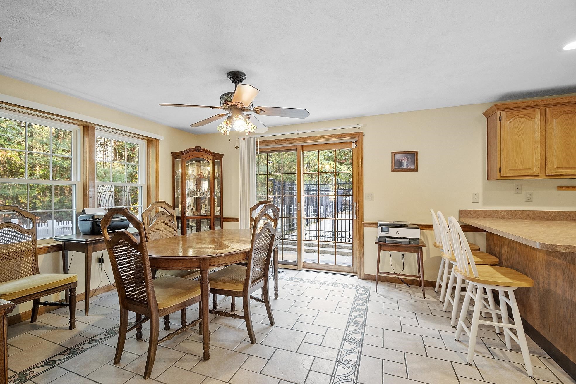 16 Shephard Road Pelham, NH 03076 - Photo 3 of 48 Gallery Image 3