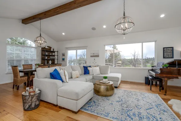 $3,800 | 22957 Sunset Ridge Drive, Auburn, CA 95602