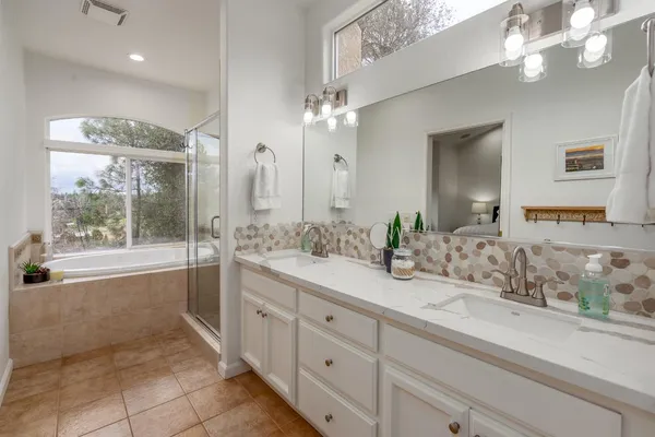 $3,800 | 22957 Sunset Ridge Drive, Auburn, CA 95602