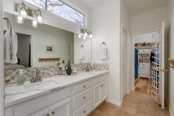 $3,800 | 22957 Sunset Ridge Drive, Auburn, CA 95602