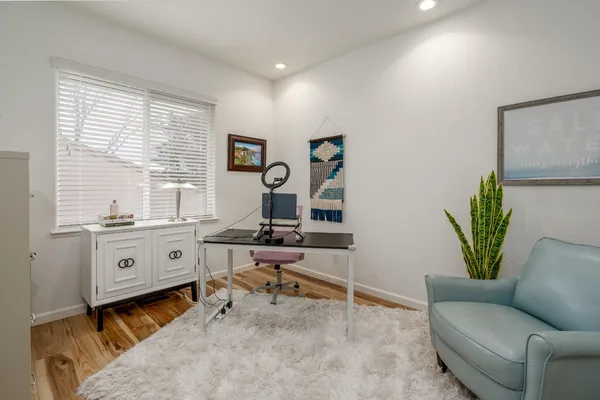 $3,800 | 22957 Sunset Ridge Drive, Auburn, CA 95602