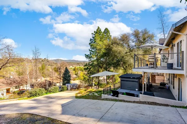 $3,800 | 22957 Sunset Ridge Drive, Auburn, CA 95602