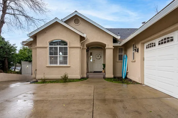 $3,800 | 22957 Sunset Ridge Drive, Auburn, CA 95602