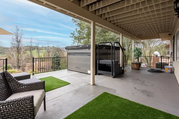 $3,800 | 22957 Sunset Ridge Drive, Auburn, CA 95602