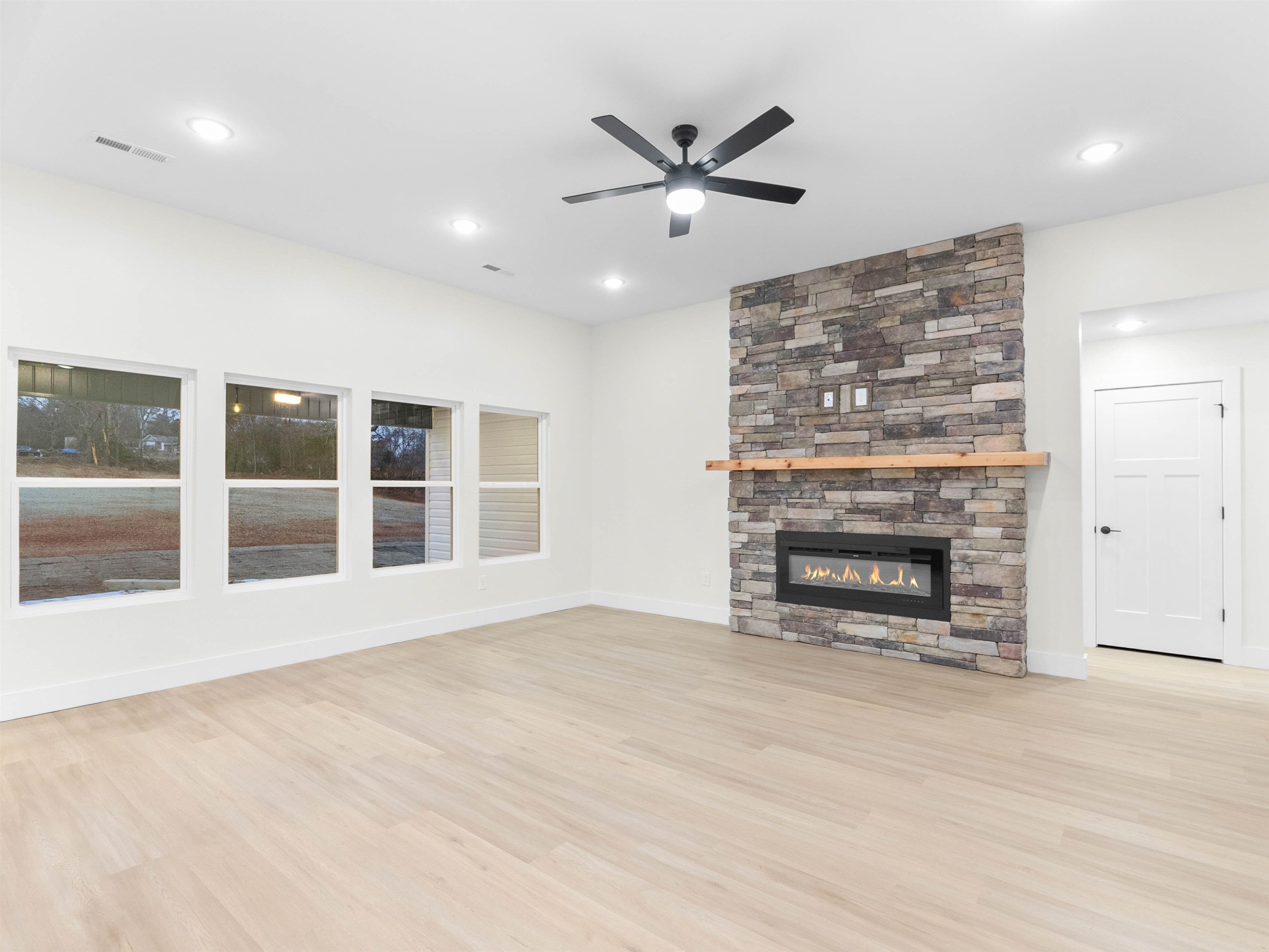 1746 Fish Camp Road Chesnee, SC 29323 - Photo 6 of 50