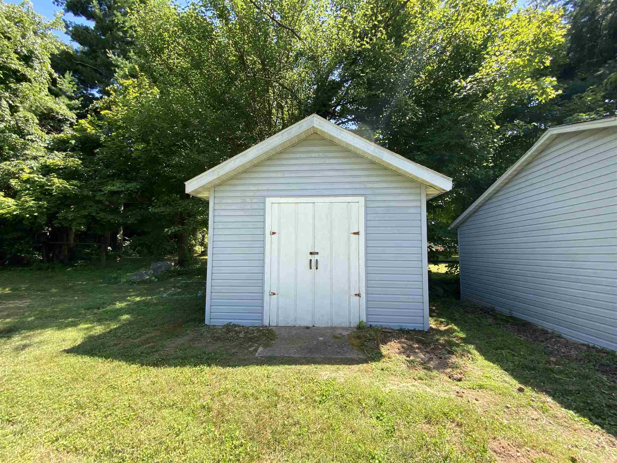 4235 South Dunlap Road Bloomington, IN 47403 - Photo 30 of 31