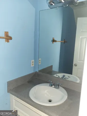 $1,700 | 6330 Holcomb Way, Unit B, Peachtree Corners, GA 30092