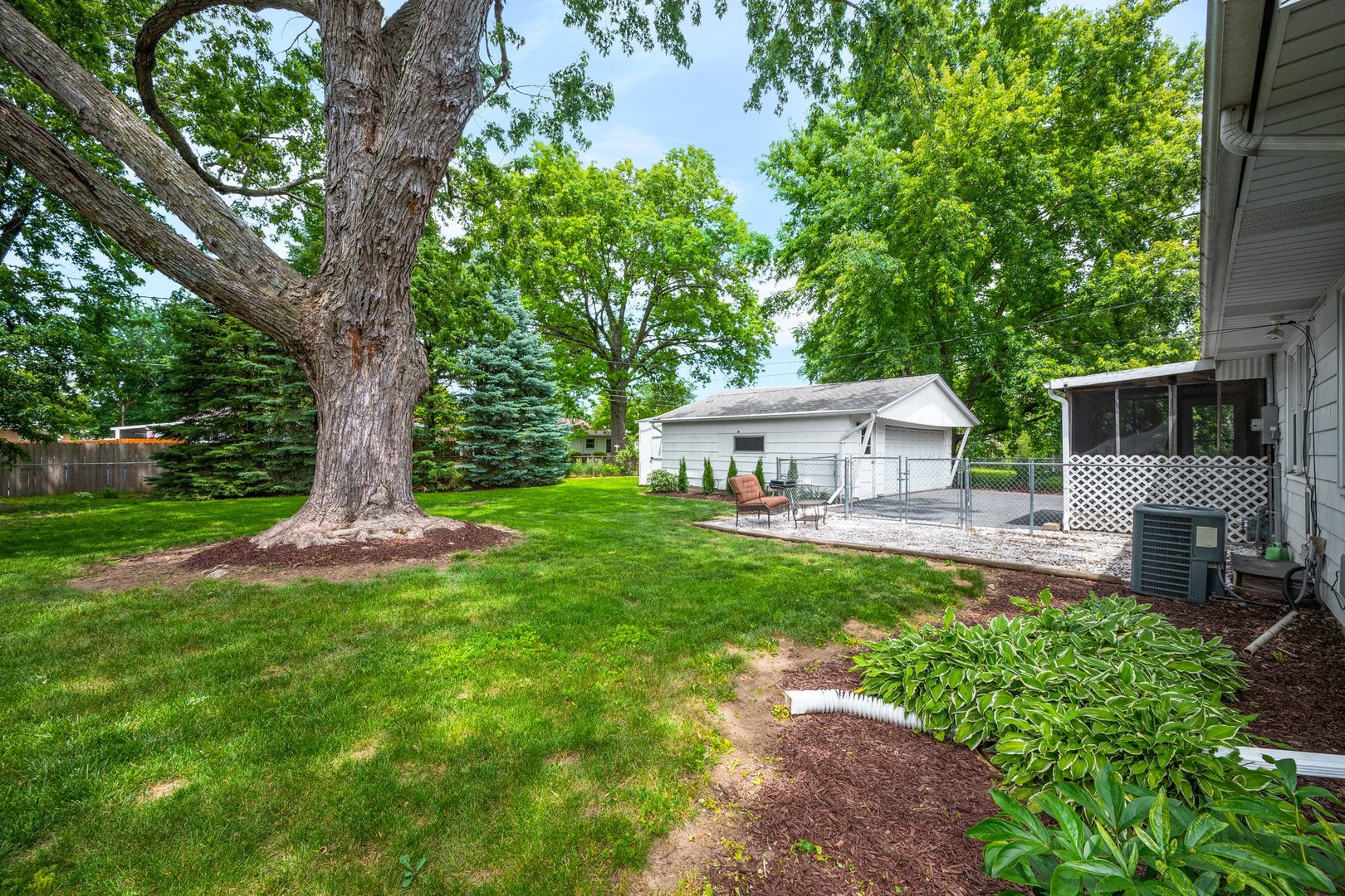 113 Conley Circle Bloomington, IL 61701 - Photo 20 of 22