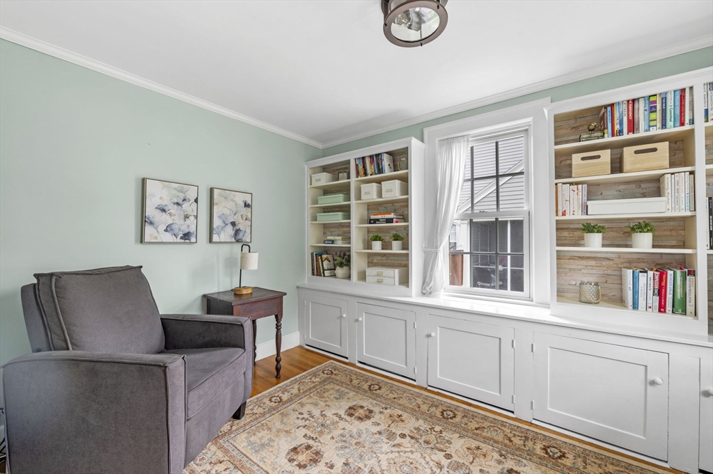 30 Rose Avenue Marblehead, MA 01945 - Photo 8 of 42 a living room with furniture and a window