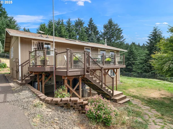 $1,225,000 | 19791 Northeast Sunnycrest Road, Newberg, OR 97132