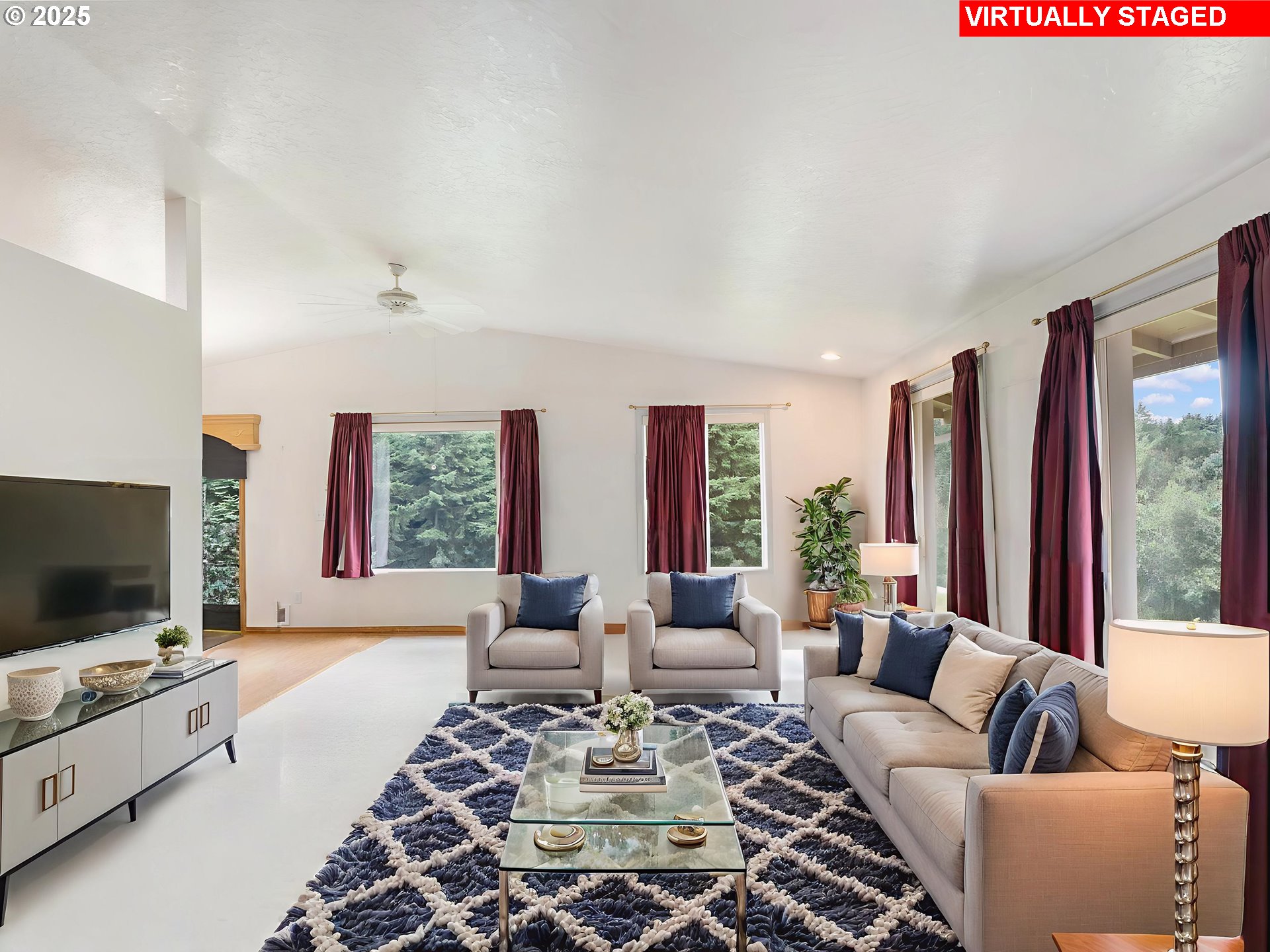 19791 Northeast Sunnycrest Road Newberg, OR 97132 - Photo 6 of 40