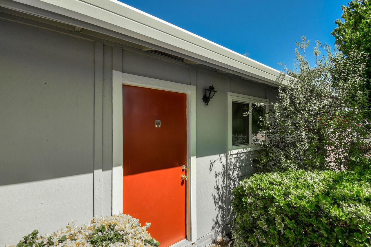 1147 Reed Avenue, Unit A Sunnyvale, CA 94086 - Photo 3 of 20 Gallery Image 3