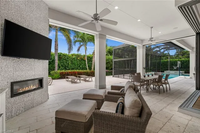 a view of yard with patio