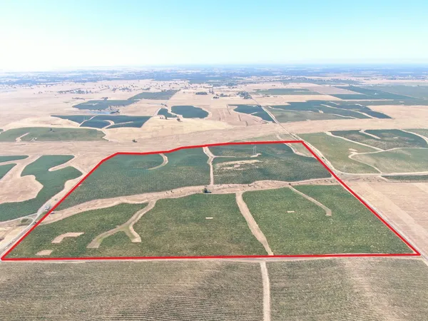 a view of outdoor space