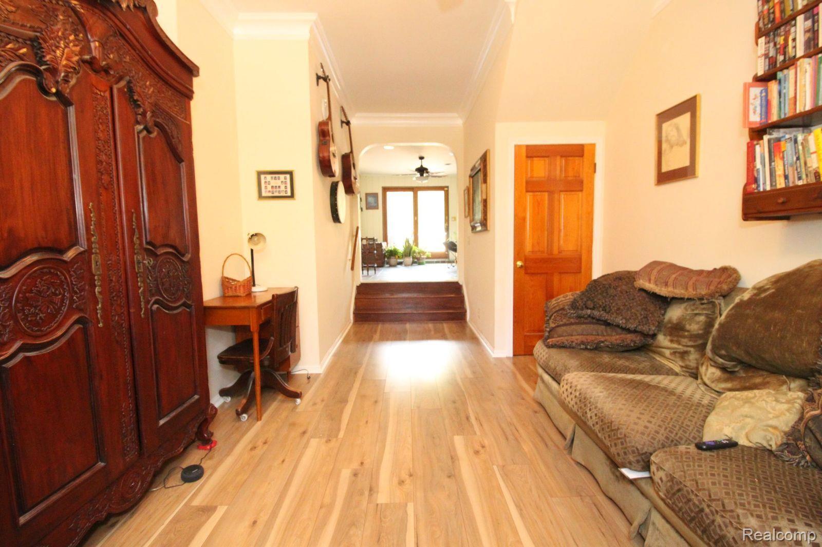 1747 Severn Road Grosse Pointe, MI 48236 - Photo 24 of 55 Gallery Image 24