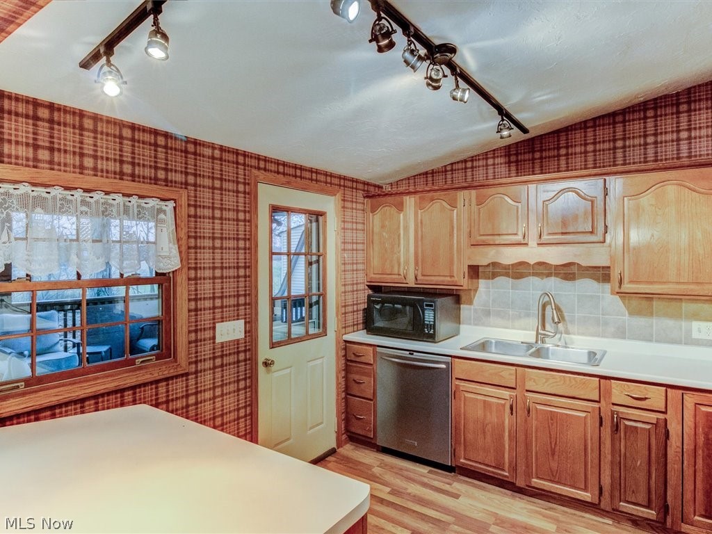 2830 Center Road Avon, OH 44011 - Photo 11 of 35