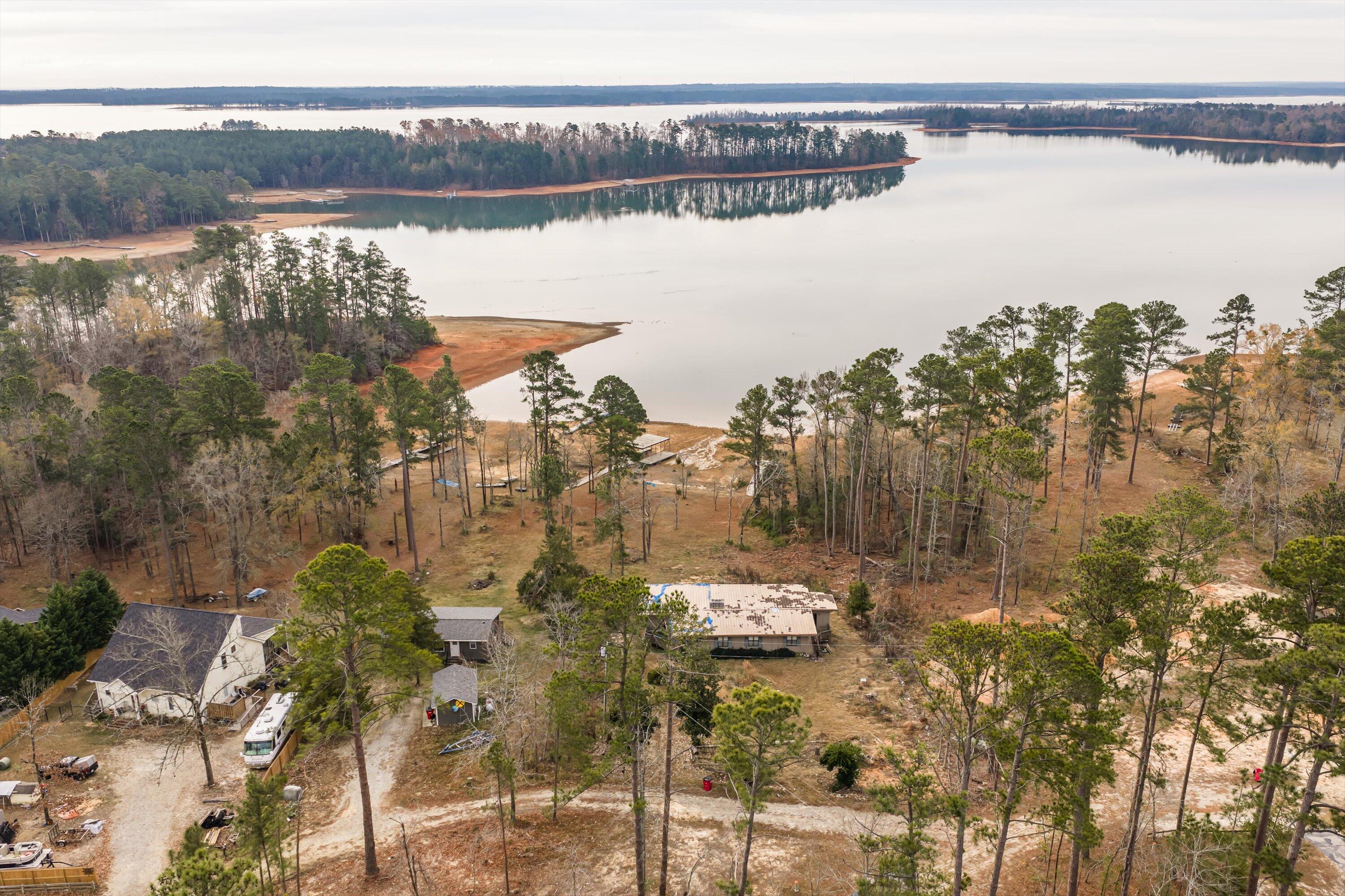 1703 White Oak Road Lincolnton, GA 30817 - Photo 4 of 12 18-DJI_20251217092003_0111_D-HDR