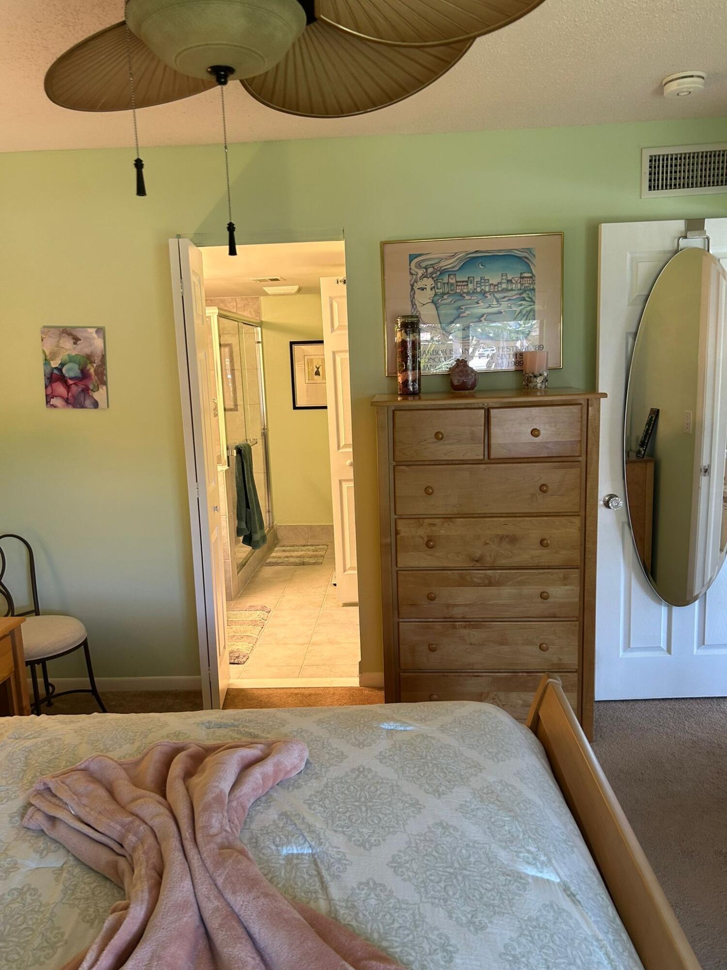 159 Northwest 70th Street, Unit 402 Boca Raton, FL 33487 - Photo 16 of 28 eb782881-db54-49ed-ac41-8747d4dab557