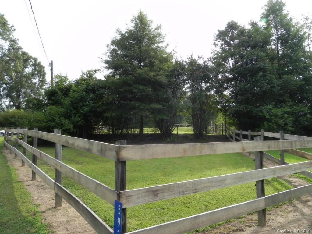 5930 Pagemont Road Kannapolis, NC 28081 - Photo 23 of 24 a view of a backyard with a small park