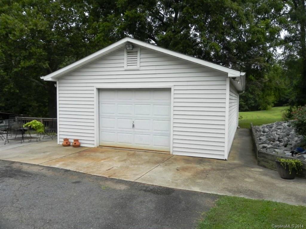 5930 Pagemont Road Kannapolis, NC 28081 - Photo 6 of 24 a front view of a house with a yard