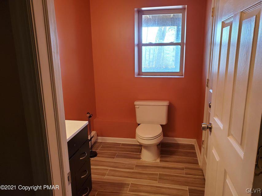295 Kirkham Road Bushkill, PA 18324 - Photo 19 of 25 Gallery Image 19