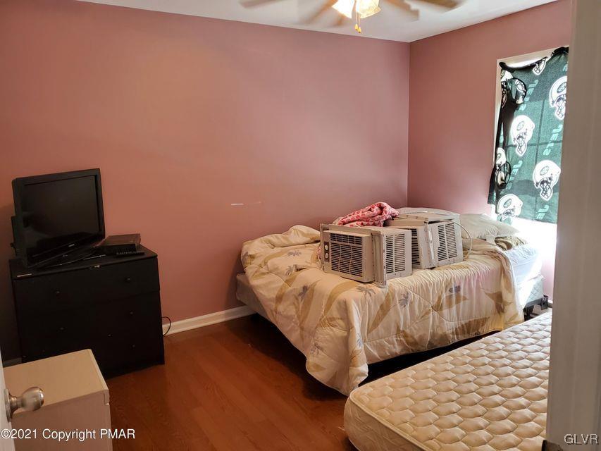 295 Kirkham Road Bushkill, PA 18324 - Photo 7 of 25 Gallery Image 7
