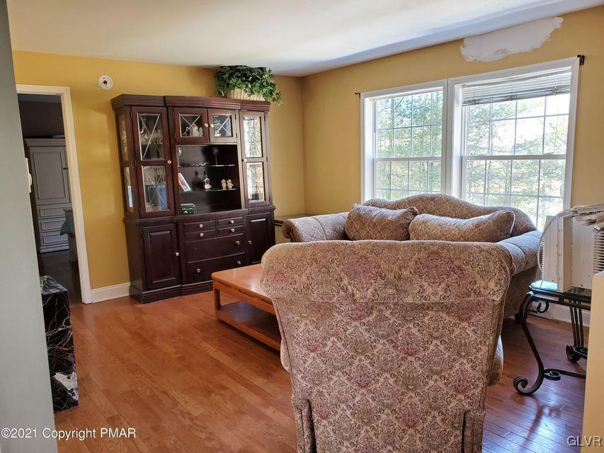 295 Kirkham Road Bushkill, PA 18324 - Photo 9 of 25 Gallery Image 9