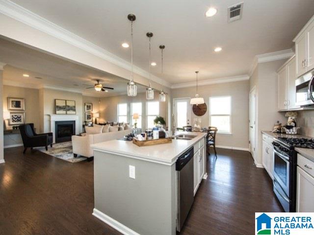 719 Ridgeway Avenue Columbiana, AL 35051 - Photo 8 of 15