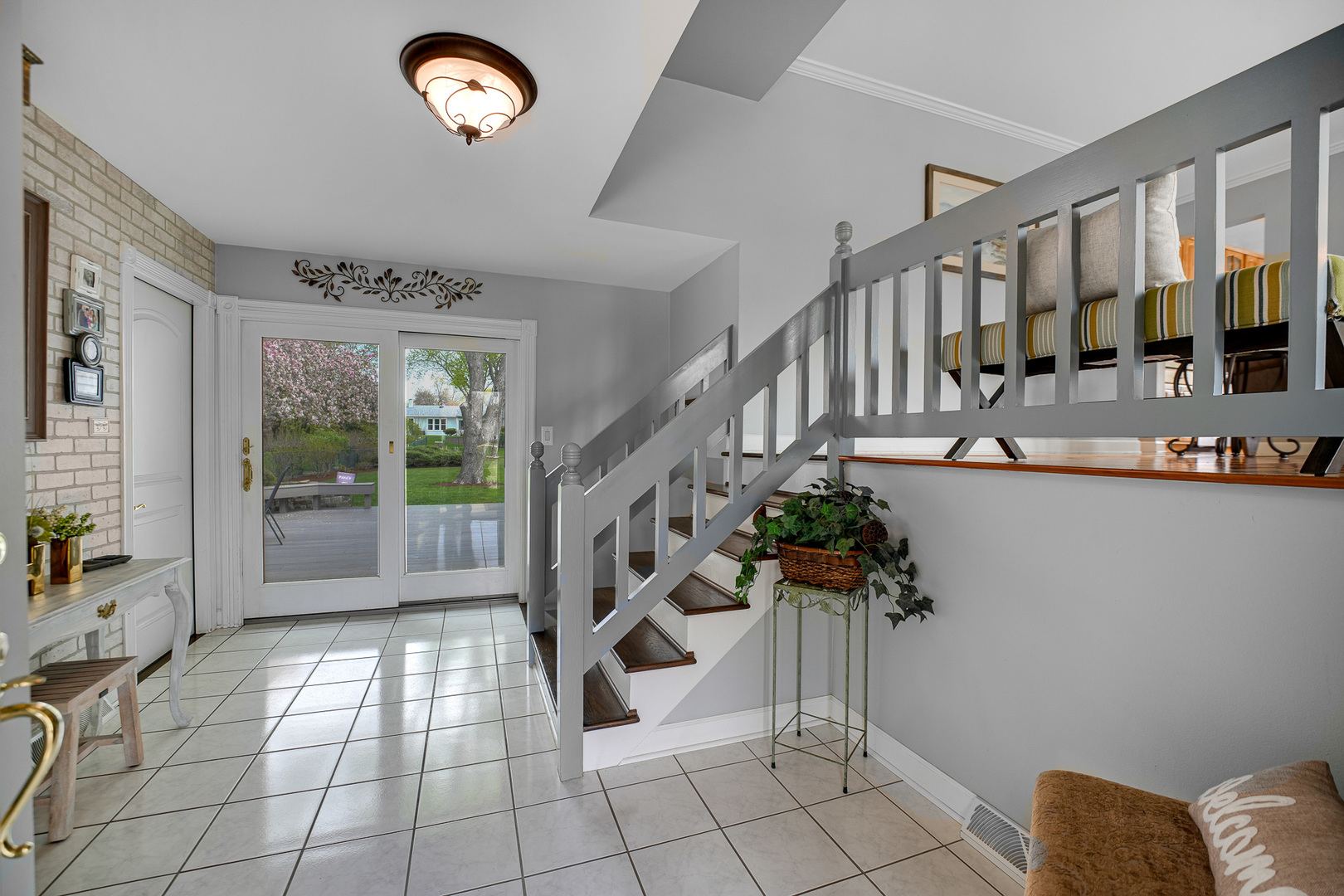 920 Harrison Lane Hoffman Estates, IL 60192 - Photo 22 of 26 a view of entryway with livingroom