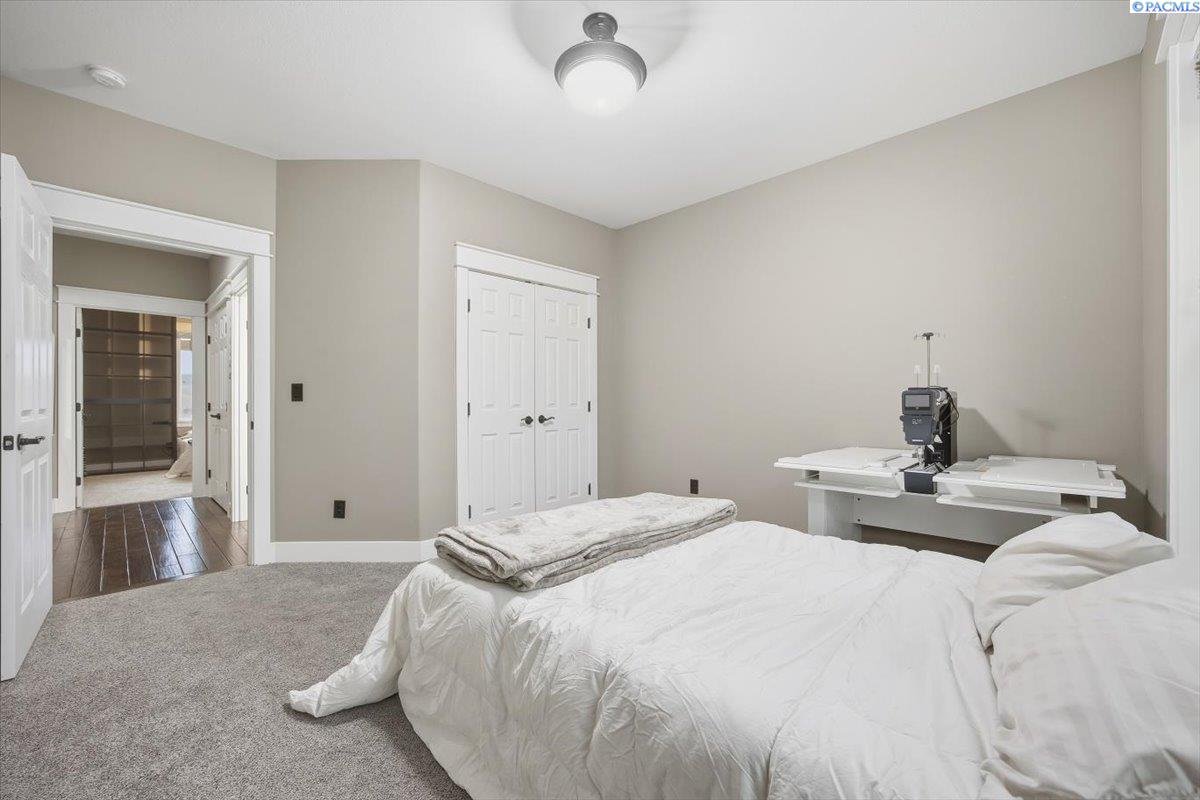 74203 East Reata Road Kennewick, WA 99338 - Photo 27 of 50 Gallery Image 27