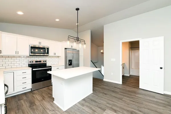 $319,900 | 7250 30th Street South, Fargo, ND 58104