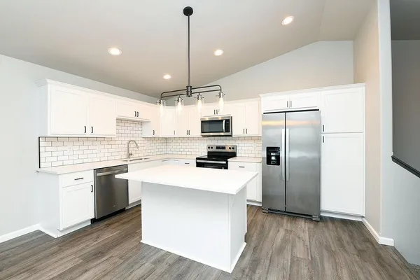 $319,900 | 7250 30th Street South, Fargo, ND 58104