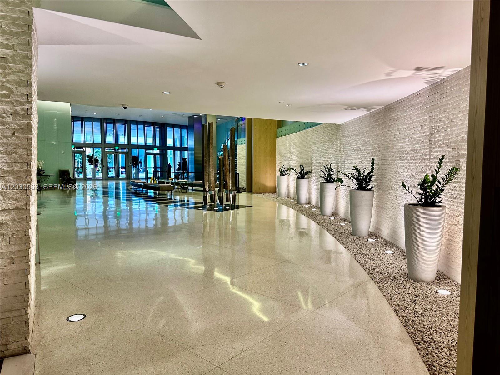 92 Southwest 3rd Street, Unit 4111 Miami, FL 33130 - Photo 48 of 50