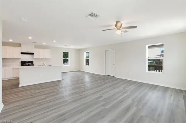 $875,000 | 627 East Palm Avenue, Goodland, FL 34140