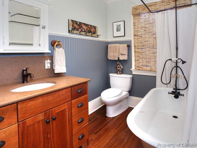 6736 Ware Neck Road Gloucester, VA 23061 - Photo 25 of 34 Another full bath...more beautiful woodwork and yes another slipper tub.