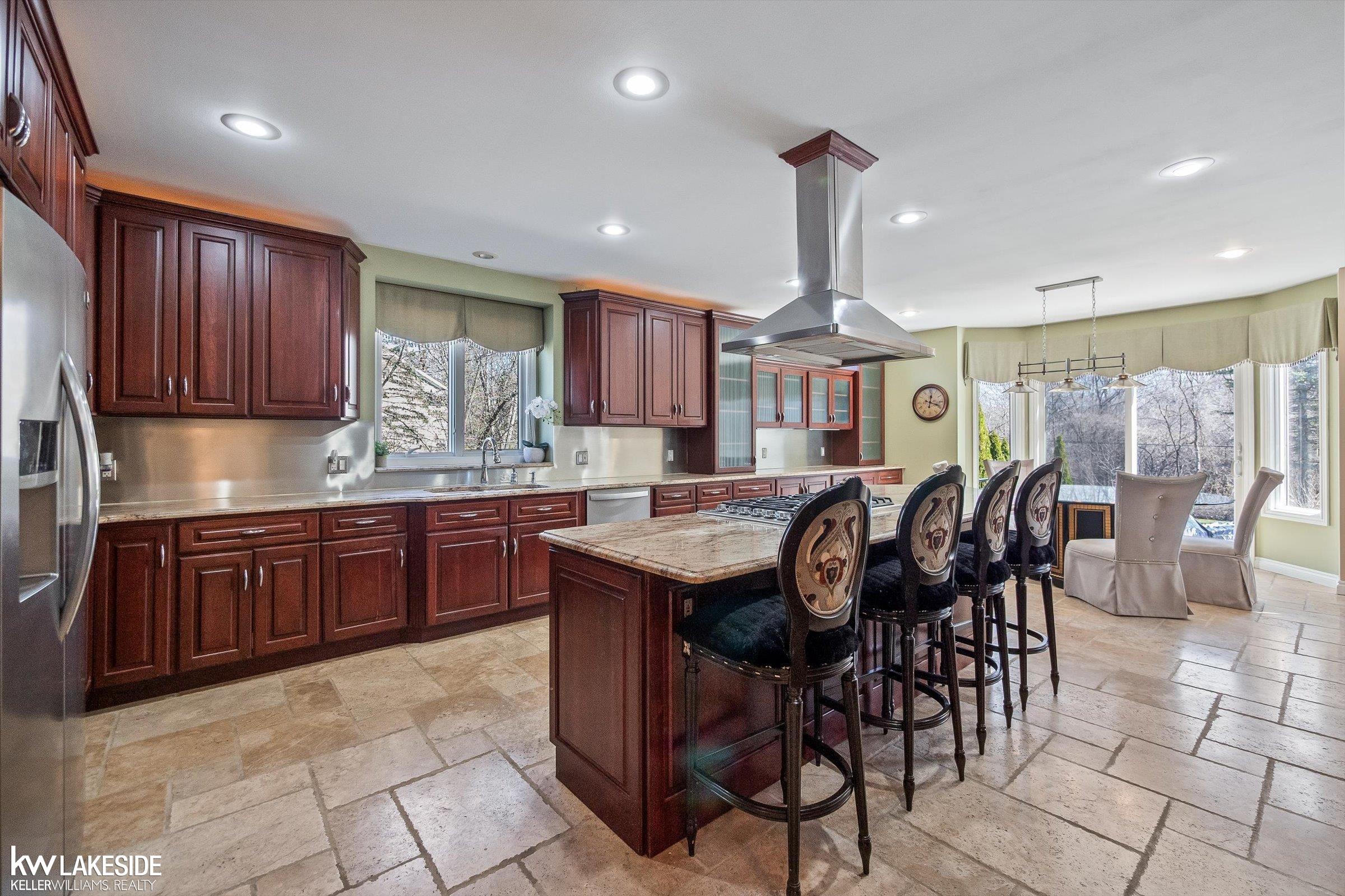 6120 Evanswood Road Troy, MI 48085 - Photo 18 of 63