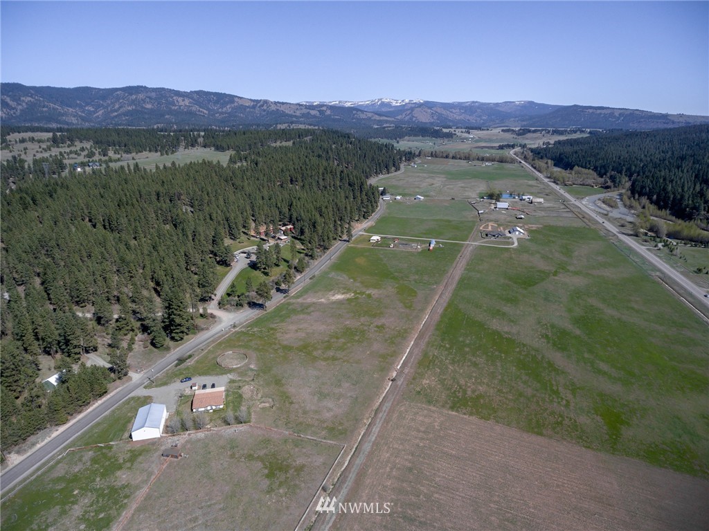 4420 Red Bridge Road Cle Elum, WA 98922 - Photo 3 of 25 Gallery Image 3
