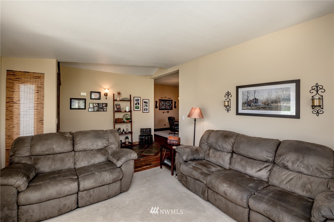 4420 Red Bridge Road Cle Elum, WA 98922 - Photo 6 of 25 Gallery Image 6